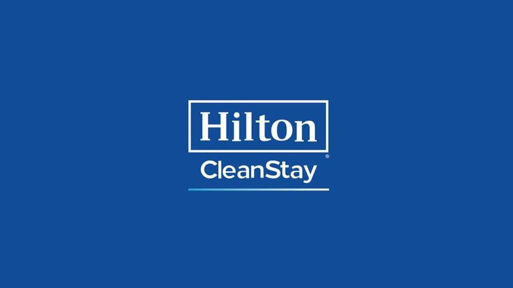 Hilton Garden Inn Уилкс Бар Екстериор снимка