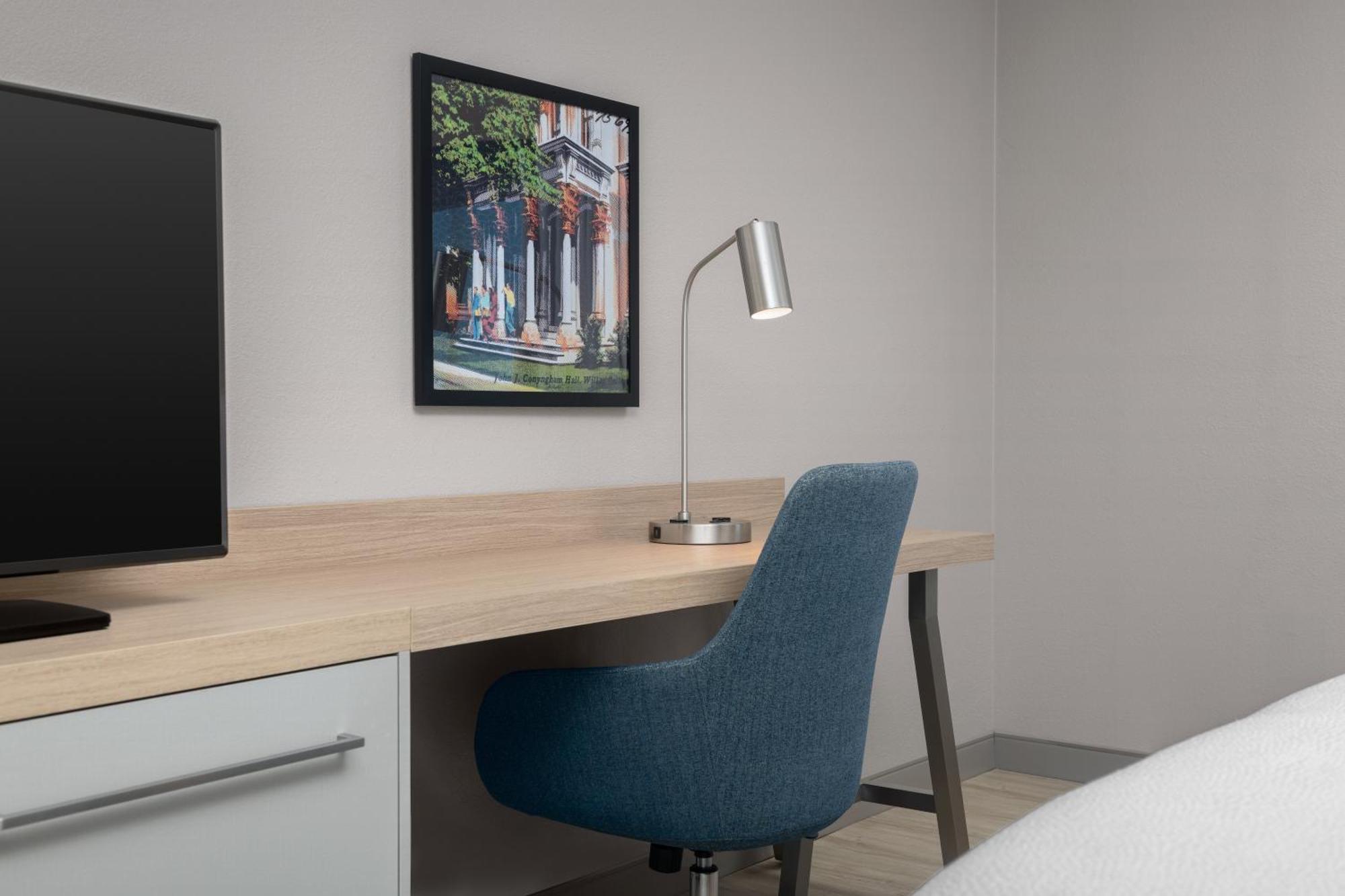Hilton Garden Inn Уилкс Бар Екстериор снимка