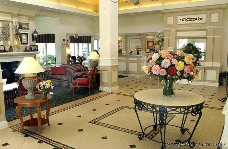 Hilton Garden Inn Уилкс Бар Интериор снимка
