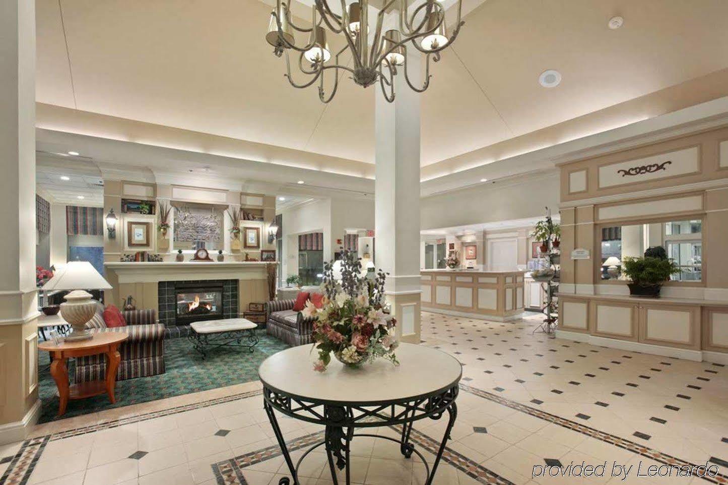 Hilton Garden Inn Уилкс Бар Екстериор снимка
